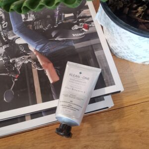 เจลล้างมือ​ 70％ สูตร​ Vitamin E